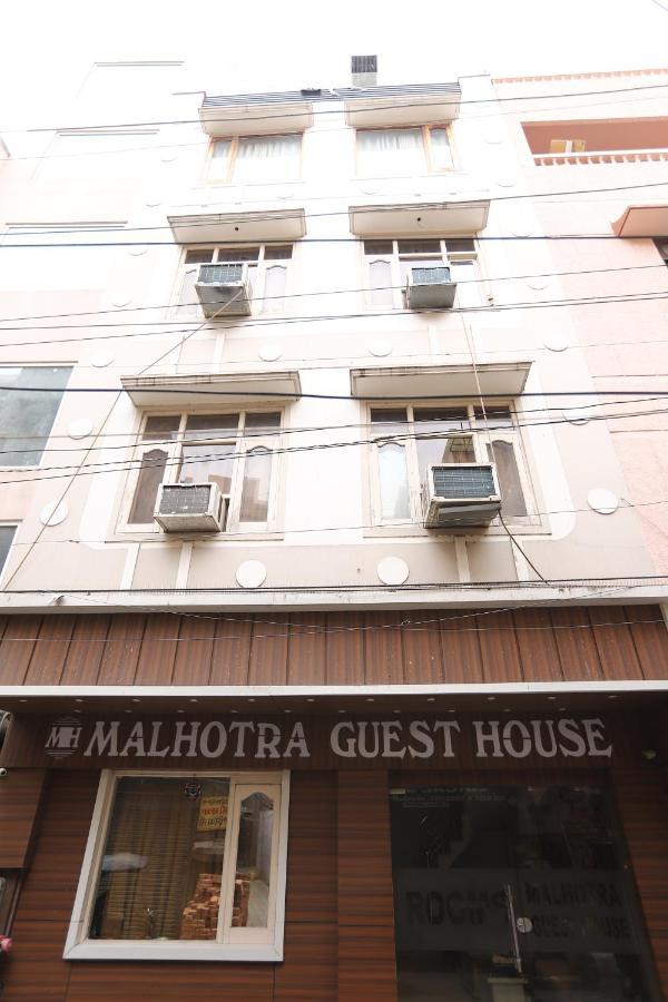 Hotel Malhotra Inn 50 Meter From Golden Temple アムリトサル エクステリア 写真