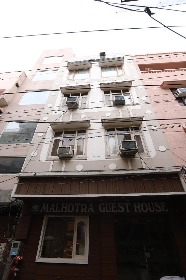 Hotel Malhotra Inn 50 Meter From Golden Temple アムリトサル エクステリア 写真