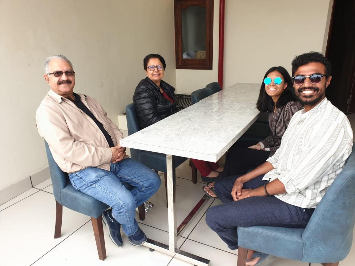Hotel Malhotra Inn 50 Meter From Golden Temple アムリトサル エクステリア 写真